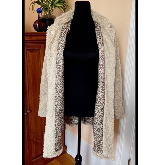 Kenneth Cole Nude Faux Fur Sherpa Teddy Coat-SIZE M - Picture 1 of 15